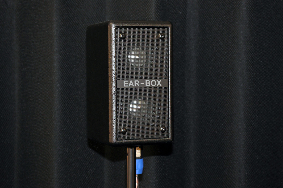 PHIL　ベーシスト向けモニター　JONES　ベース　BASS　(PJB)　EAR-BOX　EB-200