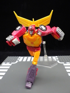 Transformers Studio Series 86-04 Voyager Autobot Hot Rod (38)