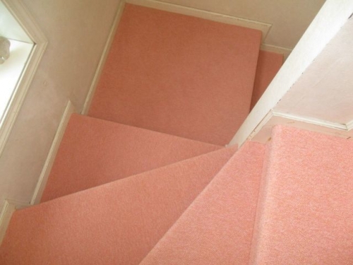 階段のカーペット張り替え