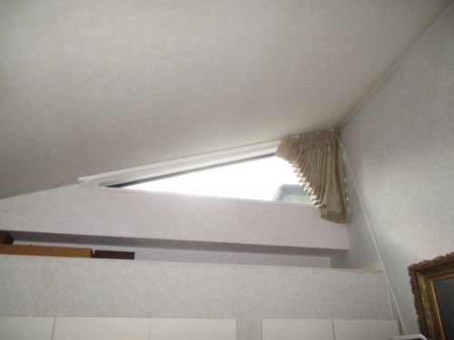傾斜窓用カーテンスミノエU-9301