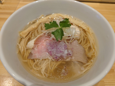 罪なきらぁ麺（ポルチーニ香る塩らぁ麺）