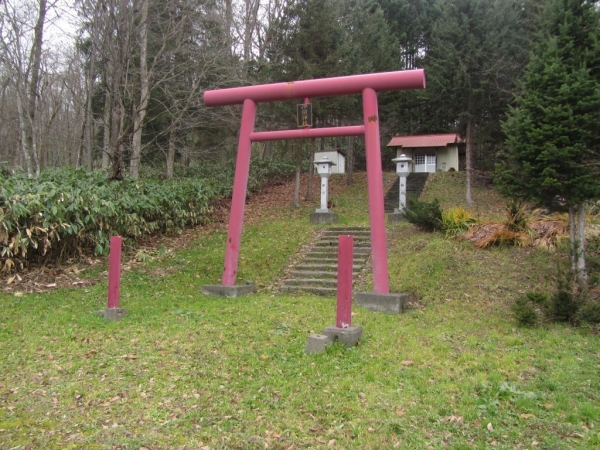 伊納神社