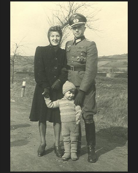 Familienfoto des ein bestimmter Offizier